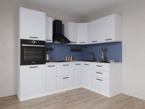 Кухонный гарнитур угловой Смоки 2400*1600 (Стол. 26мм) в Елабуге - elabuga.mebel24.online | фото 1