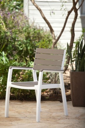 Стул c подлокотниками Гармония (Harmony armchair) белый-капучино в Елабуге - elabuga.mebel24.online | фото 1
